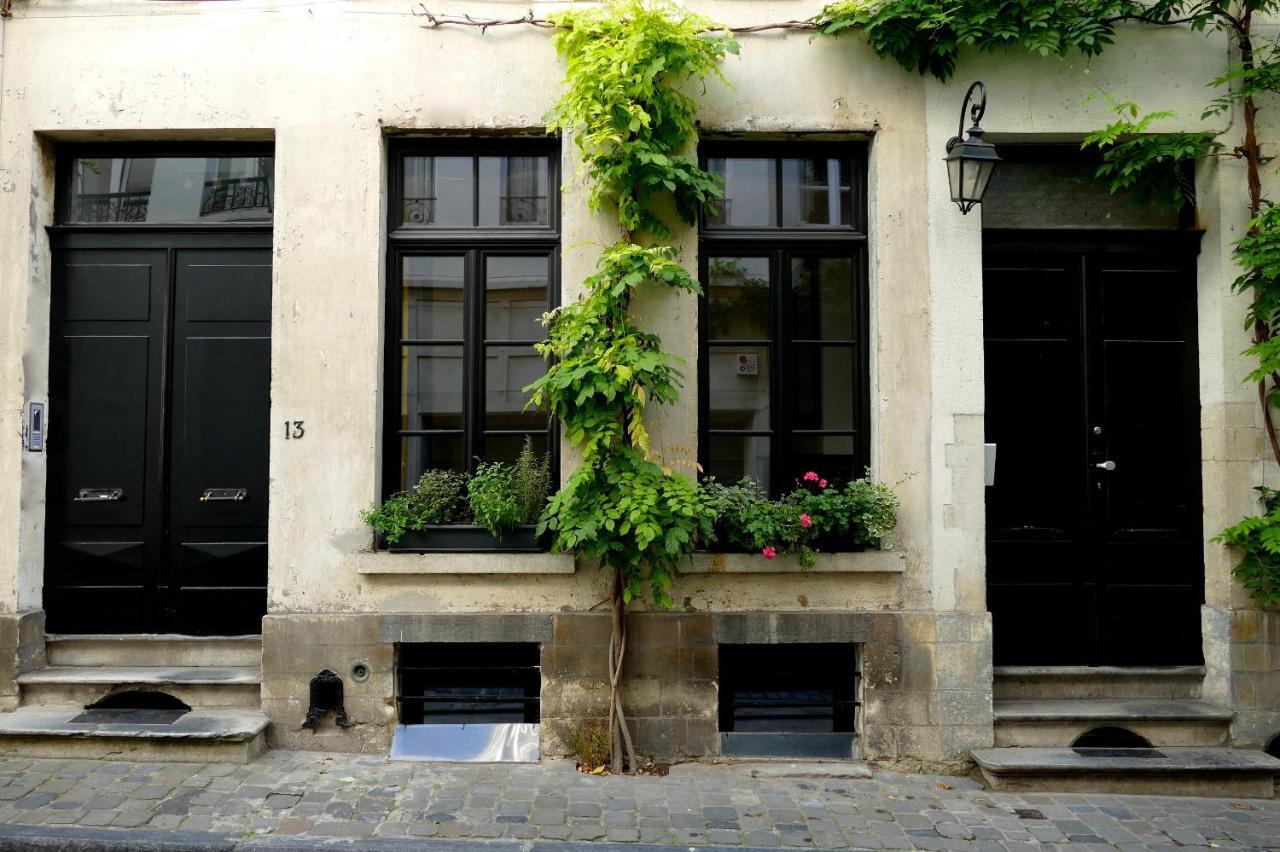 Be And Be Sablon Bruxelas Exterior foto
